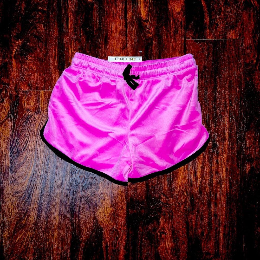 LoLo Lime Women Short